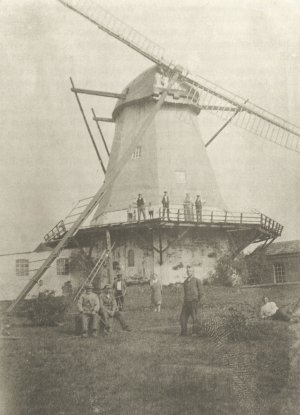 Flügelreparatur an der Arberger Windmühle um 1928